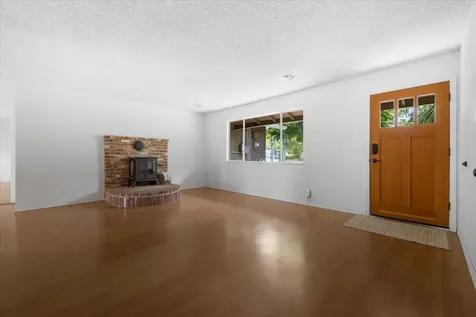 1156 Conestoga Drive Grants Pass OR 97527