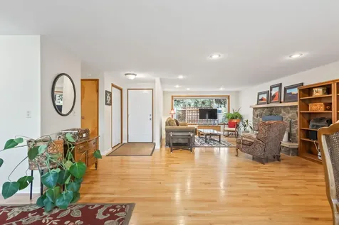 2297 SW 23rd Street Redmond OR 97756