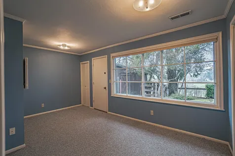 2692 Pioneer Road Medford OR 97501