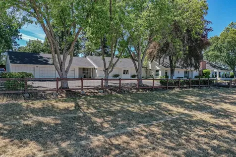 2692 Pioneer Road Medford OR 97501