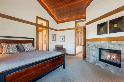 22370 White Peaks Drive Bend OR 97702