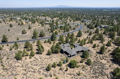 22370 White Peaks Drive Bend OR 97702