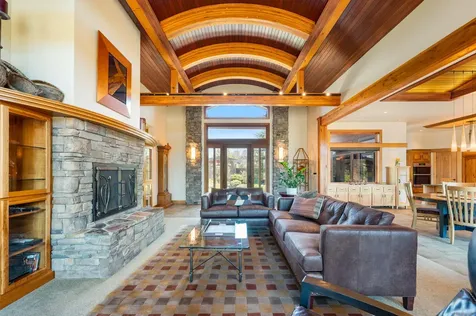 22370 White Peaks Drive Bend OR 97702