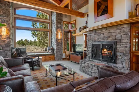 22370 White Peaks Drive Bend OR 97702