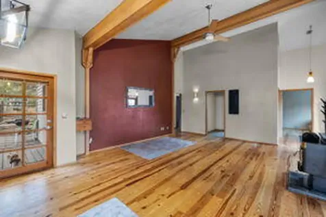 4681 SW Xero Avenue Redmond OR 97756