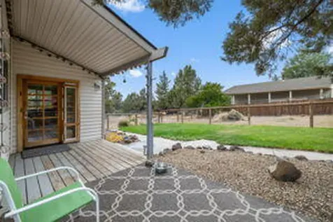 4681 SW Xero Avenue Redmond OR 97756