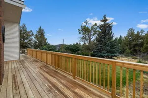 4681 SW Xero Avenue Redmond OR 97756
