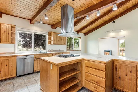 60015 Stirling Drive Bend OR 97702