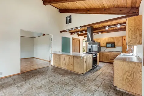 60015 Stirling Drive Bend OR 97702