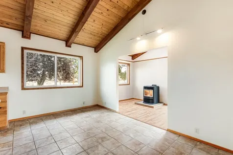 60015 Stirling Drive Bend OR 97702