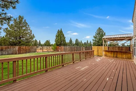 60015 Stirling Drive Bend OR 97702