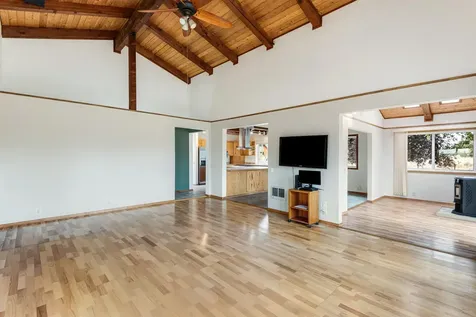60015 Stirling Drive Bend OR 97702