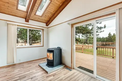 60015 Stirling Drive Bend OR 97702