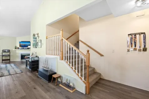 1224 N Modoc Avenue Medford OR 97504