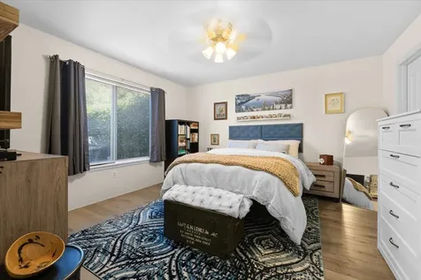 1224 N Modoc Avenue Medford OR 97504