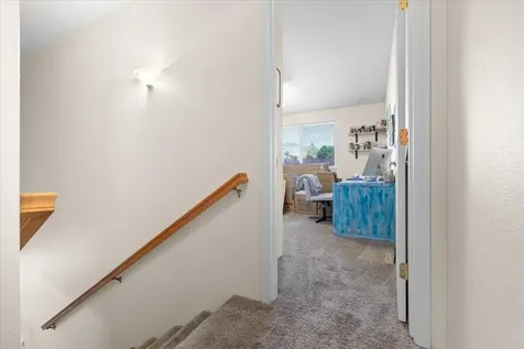 1224 N Modoc Avenue Medford OR 97504