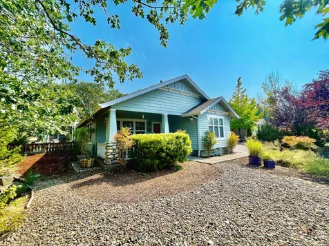 1200 NW F Street Grants Pass OR 97526