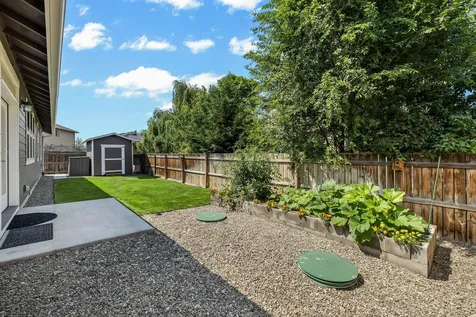 2201 NE Arapahoe Court Redmond OR 97756