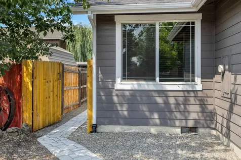 2201 NE Arapahoe Court Redmond OR 97756