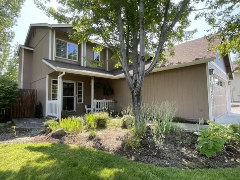 1543 NE Locksley Drive Bend OR 97701