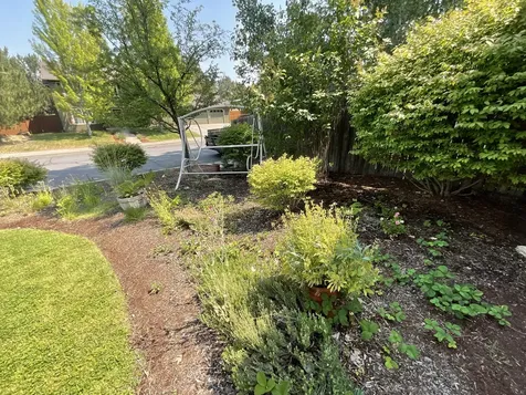 1543 NE Locksley Drive Bend OR 97701