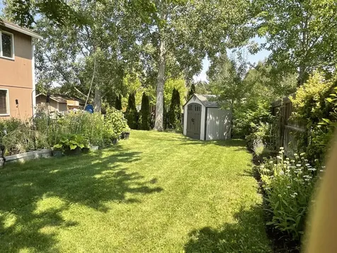 1543 NE Locksley Drive Bend OR 97701