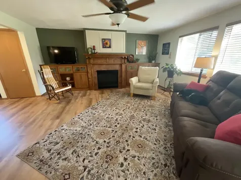 1543 NE Locksley Drive Bend OR 97701