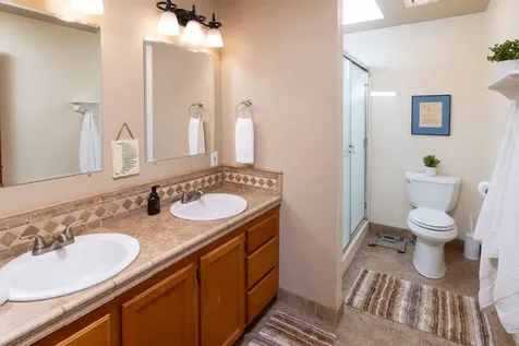 1543 NE Locksley Drive Bend OR 97701