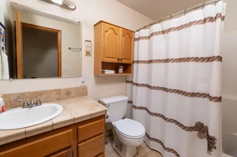 1543 NE Locksley Drive Bend OR 97701