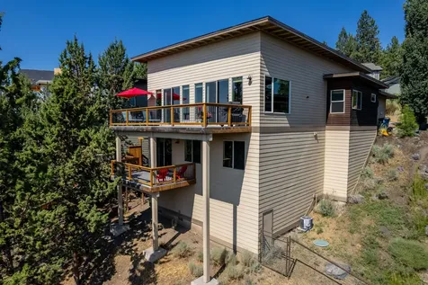 1753 SW Troon Avenue Bend OR 97702