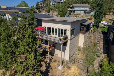 1753 SW Troon Avenue Bend OR 97702