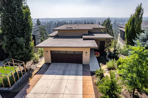 1753 SW Troon Avenue Bend OR 97702