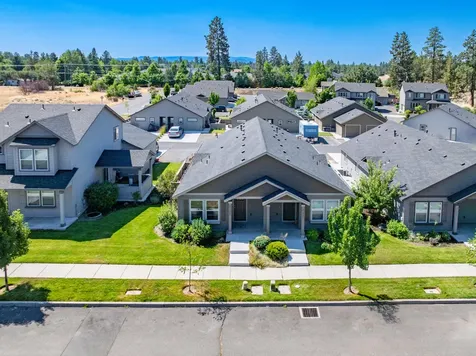21025 Damascus Lane Bend OR 97701