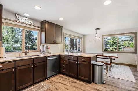 61486 Duncan Lane Bend OR 97702