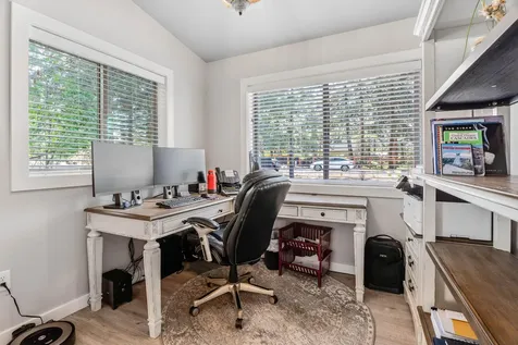 61486 Duncan Lane Bend OR 97702