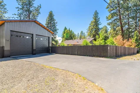 61486 Duncan Lane Bend OR 97702