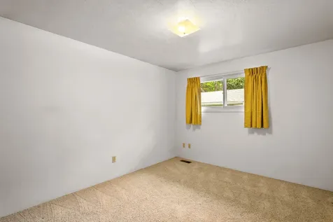 754 NE 12th Street Grants Pass OR 97526