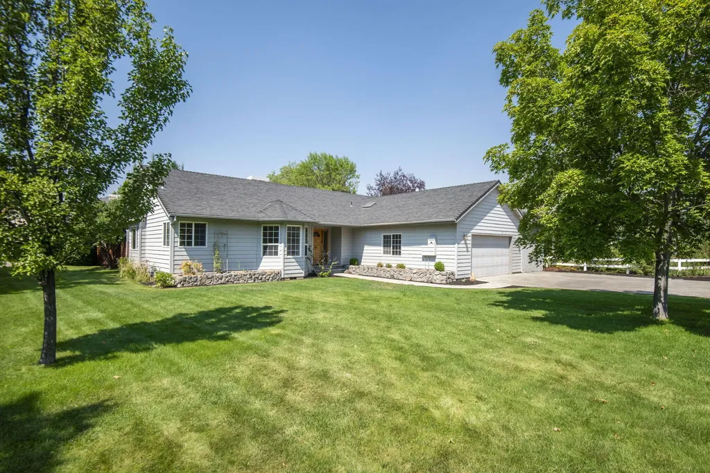 3368 NE Stonebrook Loop Bend OR 97701