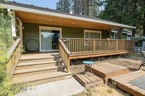 138 Rogue Manor Place Grants Pass OR 97527