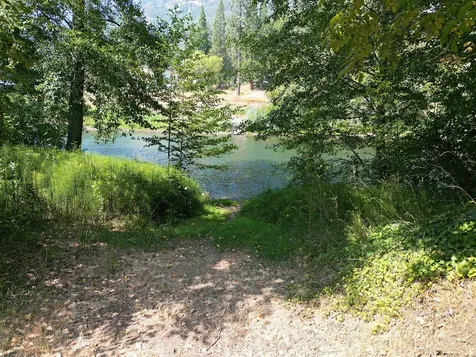 138 Rogue Manor Place Grants Pass OR 97527
