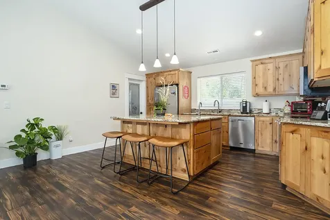 138 Rogue Manor Place Grants Pass OR 97527