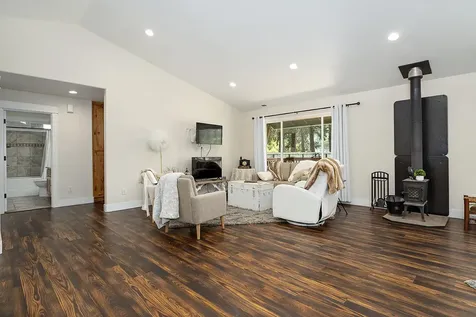 138 Rogue Manor Place Grants Pass OR 97527