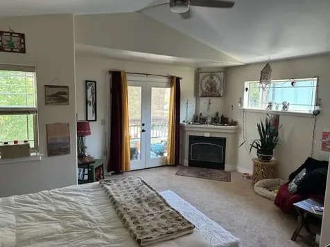 1250 Fruitdale Drive Grants Pass OR 97527