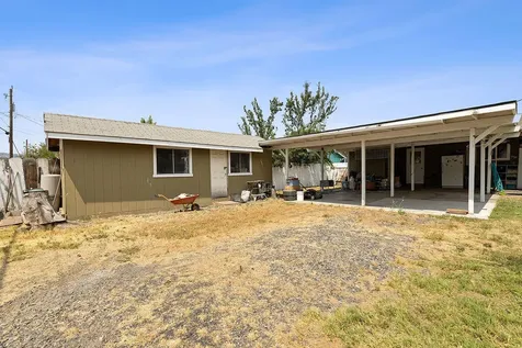 570 NW 5th Street Prineville OR 97754