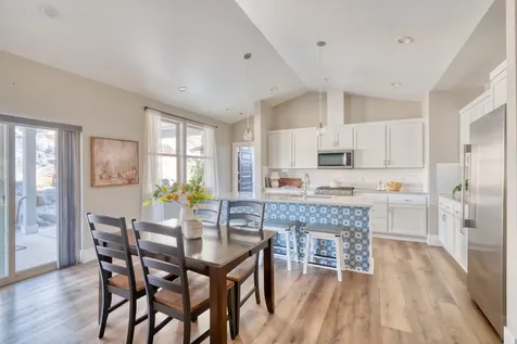 2456 NE Robinson Street Bend OR 97701