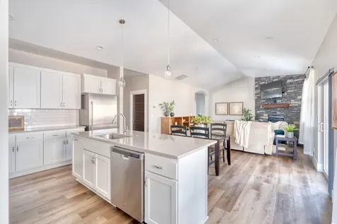 2456 NE Robinson Street Bend OR 97701