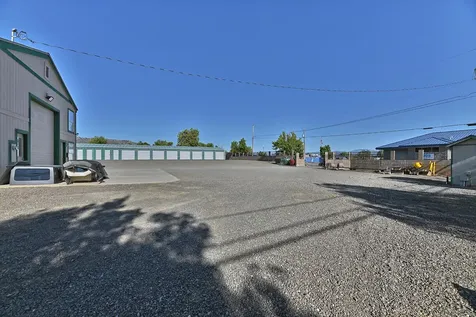 21 Ball Road Eagle Point OR 97524