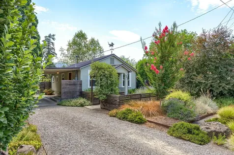 207 Bain Street Talent OR 97540