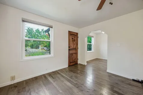 207 Bain Street Talent OR 97540