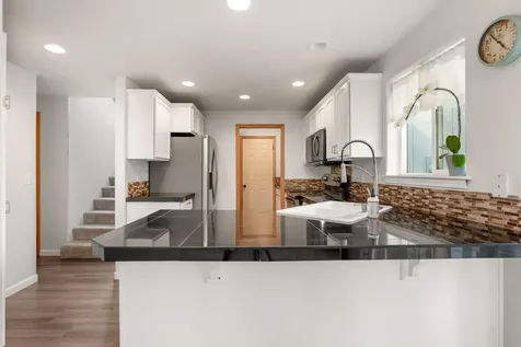 2293 NE Lynda Lane Bend OR 97701